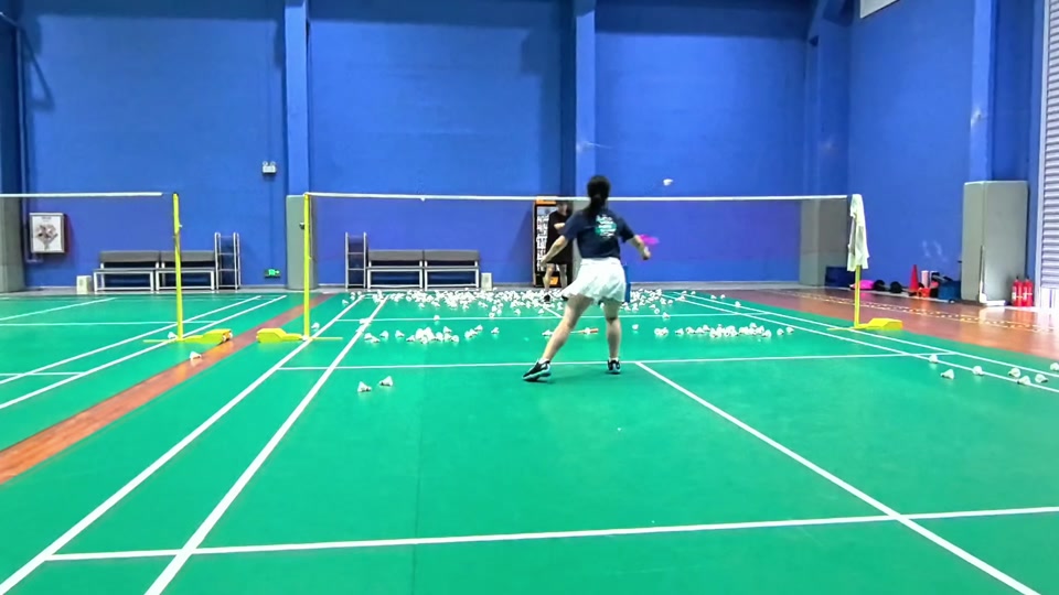 居家运动开 居家运动开