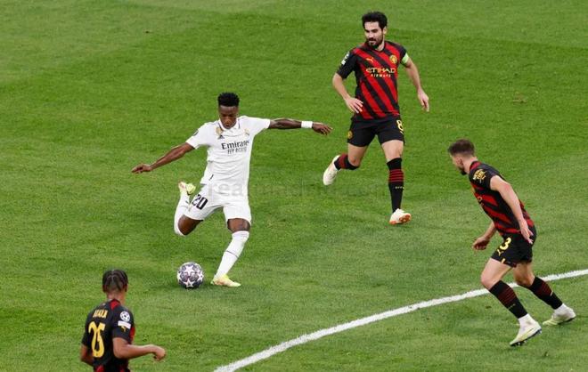 与其他俱乐 与其他俱乐