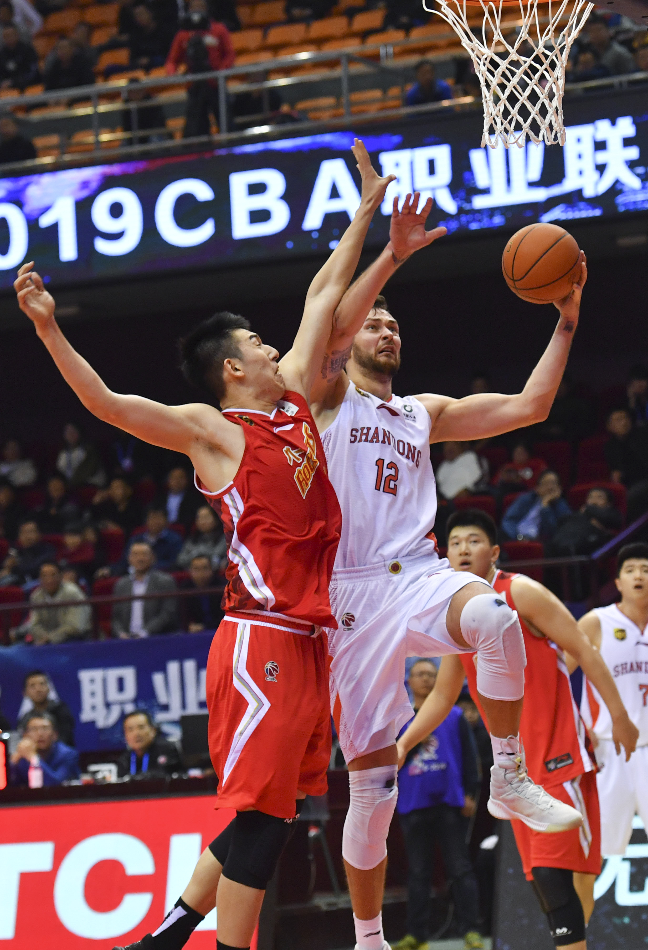 而是勇士通 而是勇士通